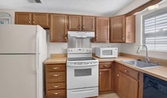 16335 PEWTER Ln, Bowie, MD 20716