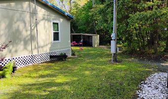 250 Bobby Cato St, Apalachicola, FL 32320