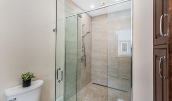 28 Blackstone Dr, Raymond, NH 03077