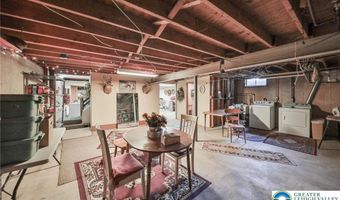 3016 Coplay Ln, North Whitehall, PA 18052