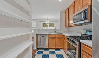 20395 BRIGHTCREST Ter, Ashburn, VA 20147