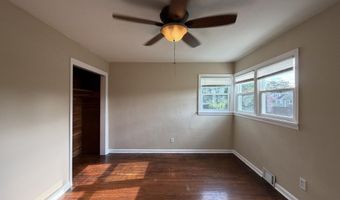 301 S Center St, Bardstown, KY 40004