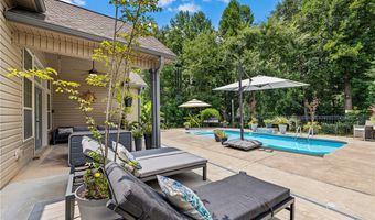 108 Carnoustie Cir, Anderson, SC 29621