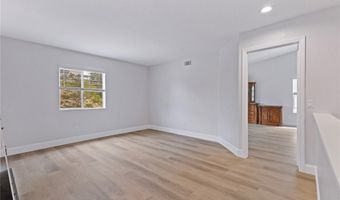 1323 Cottonwood Dr, Oceanside, CA 92056