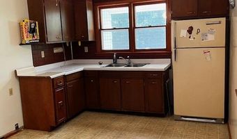 7 S Shore Ave, Beverly Shores, IN 46301