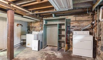 340 Excelsior Ave N, Annandale, MN 55302