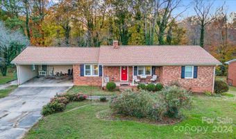 826 Holly Dr, Asheboro, NC 27205