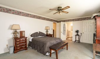 5937 Old Jackson Rd, Bells, TN 38006