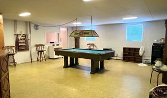 1203 Oak Ave, Aurora, MO 65605