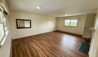 54 Pine Ledge Rd, Bangor, ME 04401