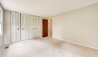 3381 MONARCH Ln, Annandale, VA 22003