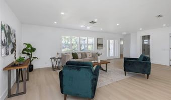 6321 BALBOA Ln, Apollo Beach, FL 33572