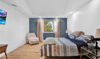 40 Rosner Ave, North Providence, RI 02904