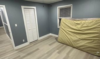 13 Oaklawn Dr, Abbeville, SC 29620