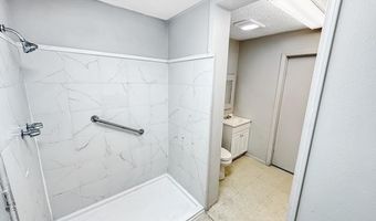 3251 King Bradford Dr, Baton Rouge, LA 70816