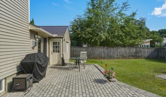 2047 North Ave, Burlington, VT 05408