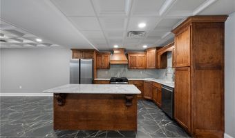 253 Aqua Blvd, Akron, OH 44319