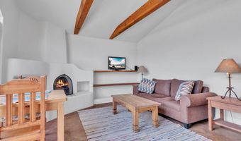 553 Hondo Seco Rd, Arroyo Seco, NM 87514