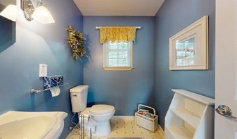 38 Ward Ave, Audubon, NJ 08106