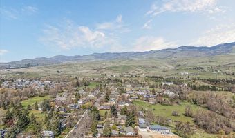 852 Oak St, Ashland, OR 97520
