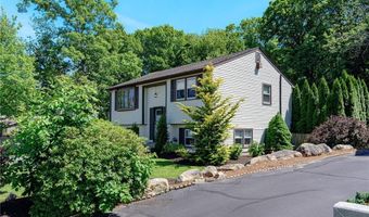 42 Seminole Trl, Cranston, RI 02921