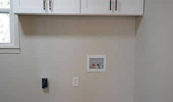 317 Cambridge St, Abbeville, SC 29620