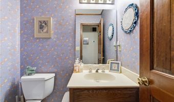 3609 Hermitage Dr, Berkeley Lake, GA 30096