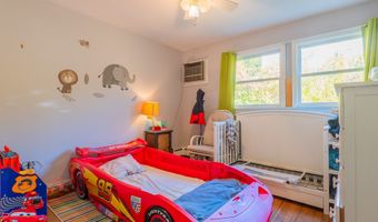 10 Almar Dr, Bethel, CT 06801