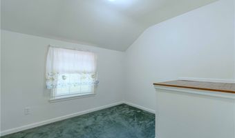 868 Davies Ave, Akron, OH 44306