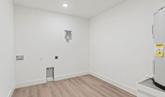 11 Pagham Ln, Bella Vista, AR 72714
