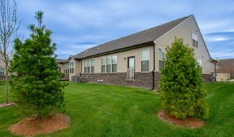 723 W Spaniel Dr, Ann Arbor, MI 48108