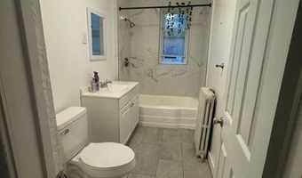 442 Morris St 1F, Albany, NY 12208