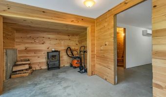 76 Curries Way, Brookfield, NH 03872