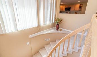 60 Algonquin Trl 60, Ashland, MA 01721