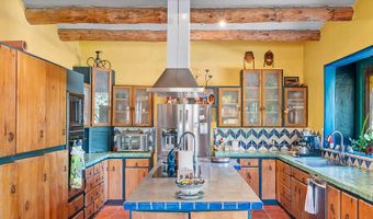 32 CIELO DORADO Dr, Anthony, NM 88021