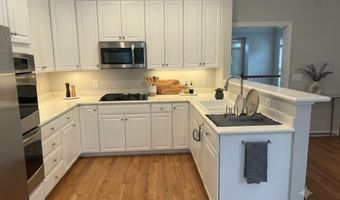 2229 OAK Ct N, Arlington, VA 22209