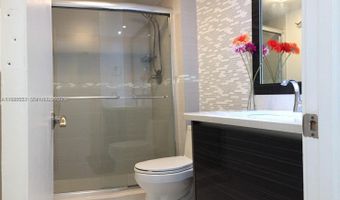 3731 N Country Club Dr 623, Aventura, FL 33180