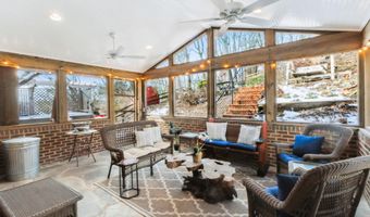 2924 S GRANT St, Arlington, VA 22202