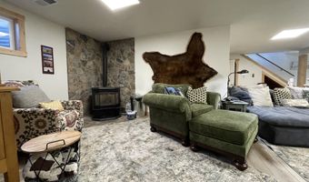 325 1ST N St, Cokeville, WY 83114