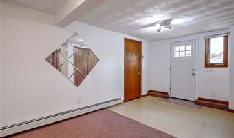 1 Pat Dr, Lincoln, RI 02865