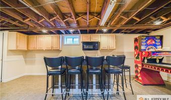 82 Milltown Rd, East Brunswick, NJ 08816