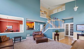 1 Parkside Ct, Algonquin, IL 60102