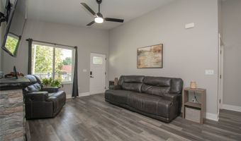 1131 Prairie St, Adel, IA 50003