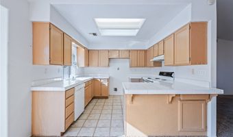 3390 Sundrops Dr, Bullhead City, AZ 86429