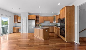 44253 HURON Ter, Ashburn, VA 20147