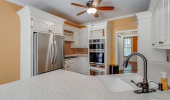 103 N Crescent Lake Way, Blythewood, SC 29016