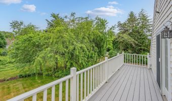 3528 Main St, Barnstable, MA 02630