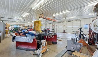 135 E Brown Dr, Avilla, IN 46710