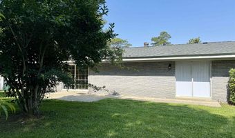111 Dogwood Pl, Atmore, AL 36502
