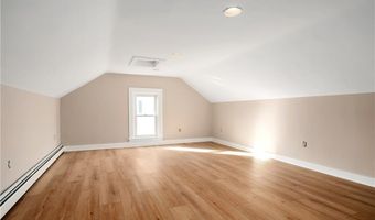 1450 Tarkiln Rd, Burrillville, RI 02830